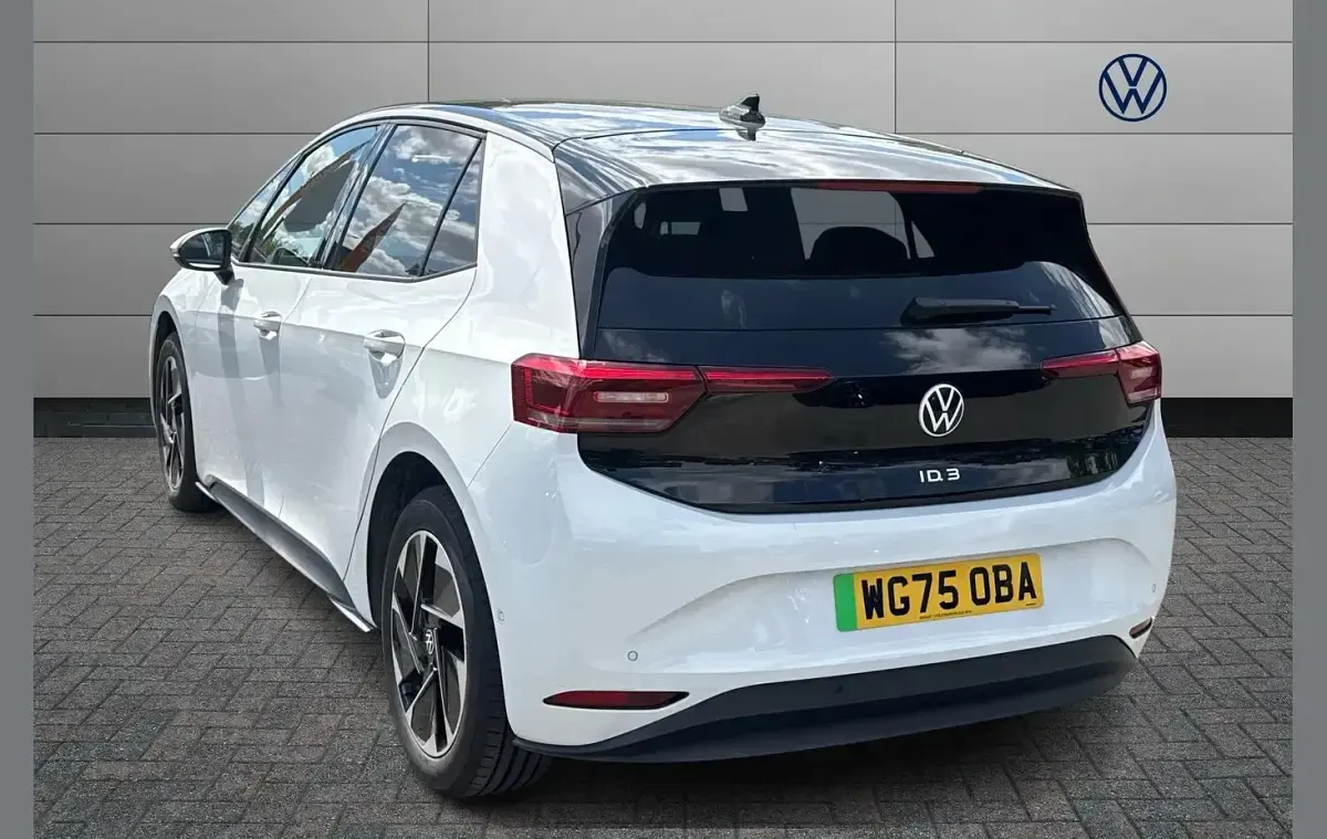 Used VW ID.3 Pro 150 kW (204 HP) 2025 White Hatchback