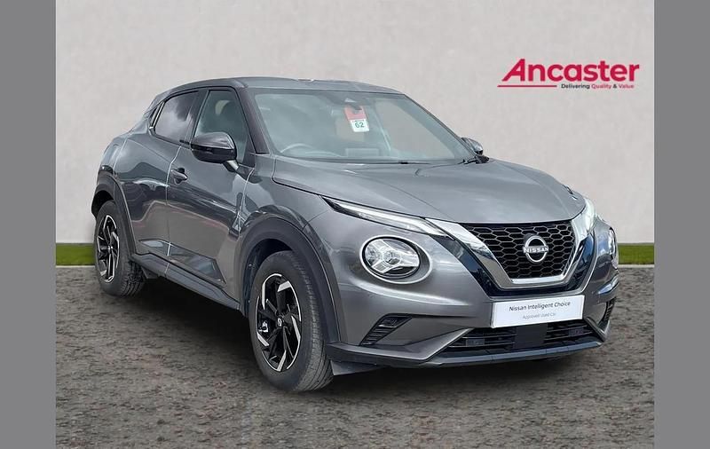 Used Nissan Juke N-Connecta 112 HP (82 kW) 2023 Grey SUV
