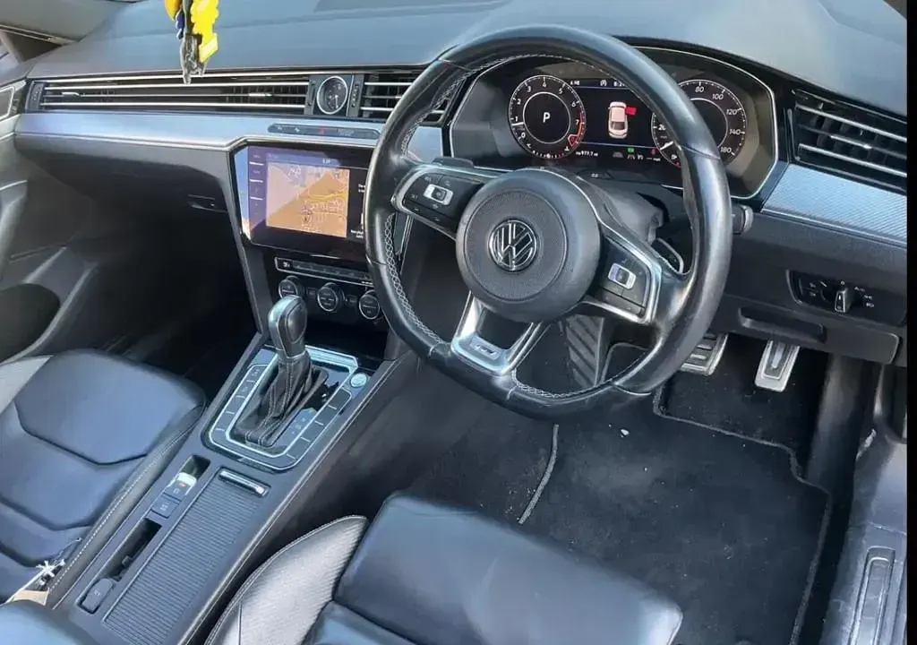 Used VW Arteon R-line 150 HP (110 kW) 2019 Grey Hatchback