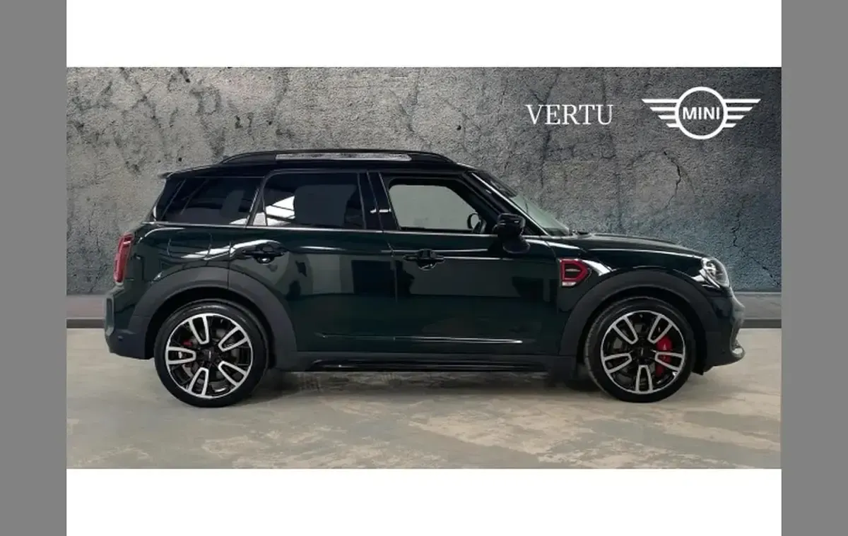Used Mini John Cooper Works Countryman 306 HP (225 kW) 2022 Green SUV