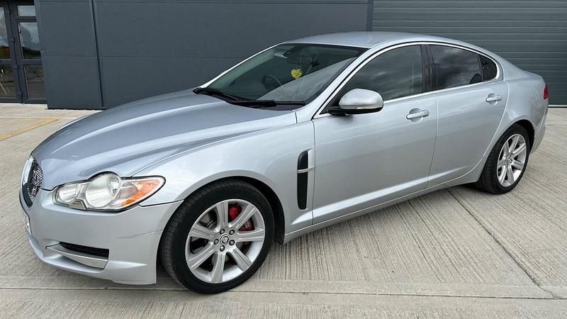 Used Jaguar XF Luxury 2010 Silver Sedan