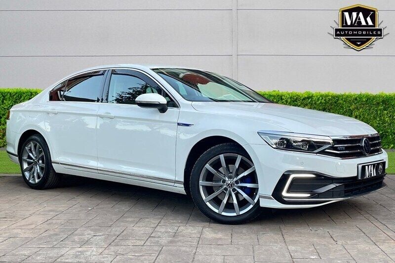 White Used 2021 VW Passat Advance Sedan | £17,490 (Fair price) - Image 1/1