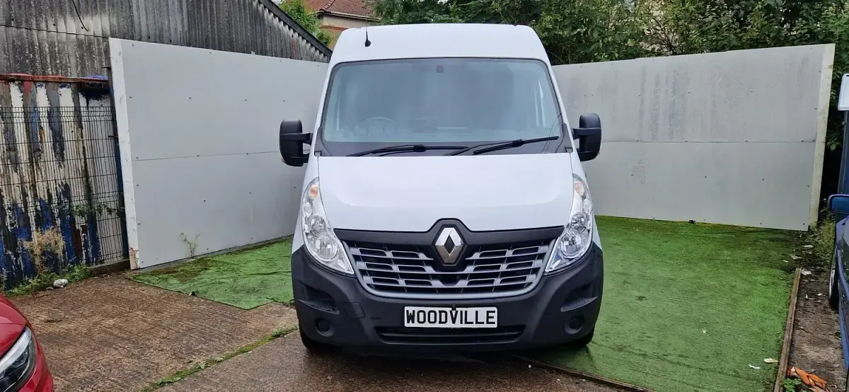 Used Renault Master Business 2019 White Van