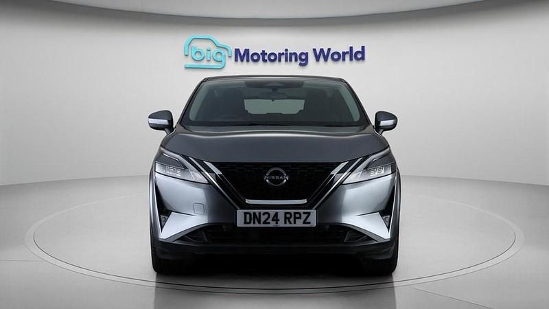 Used Nissan Qashqai Acenta Premium 158 HP (116 kW) 2024 Grey SUV