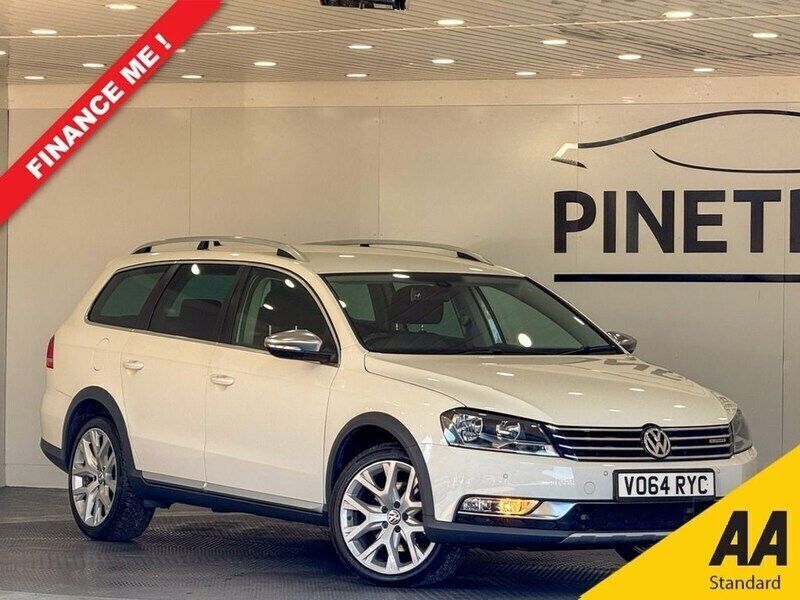 White Used 2014 VW Passat Alltrack S Estate | £8,499 - Image 1/3