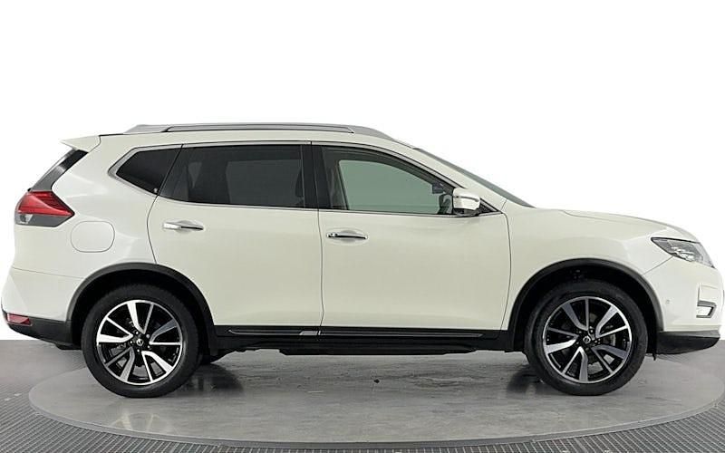 Used Nissan X-Trail Tekna 150 HP (110 kW) 2019 White SUV