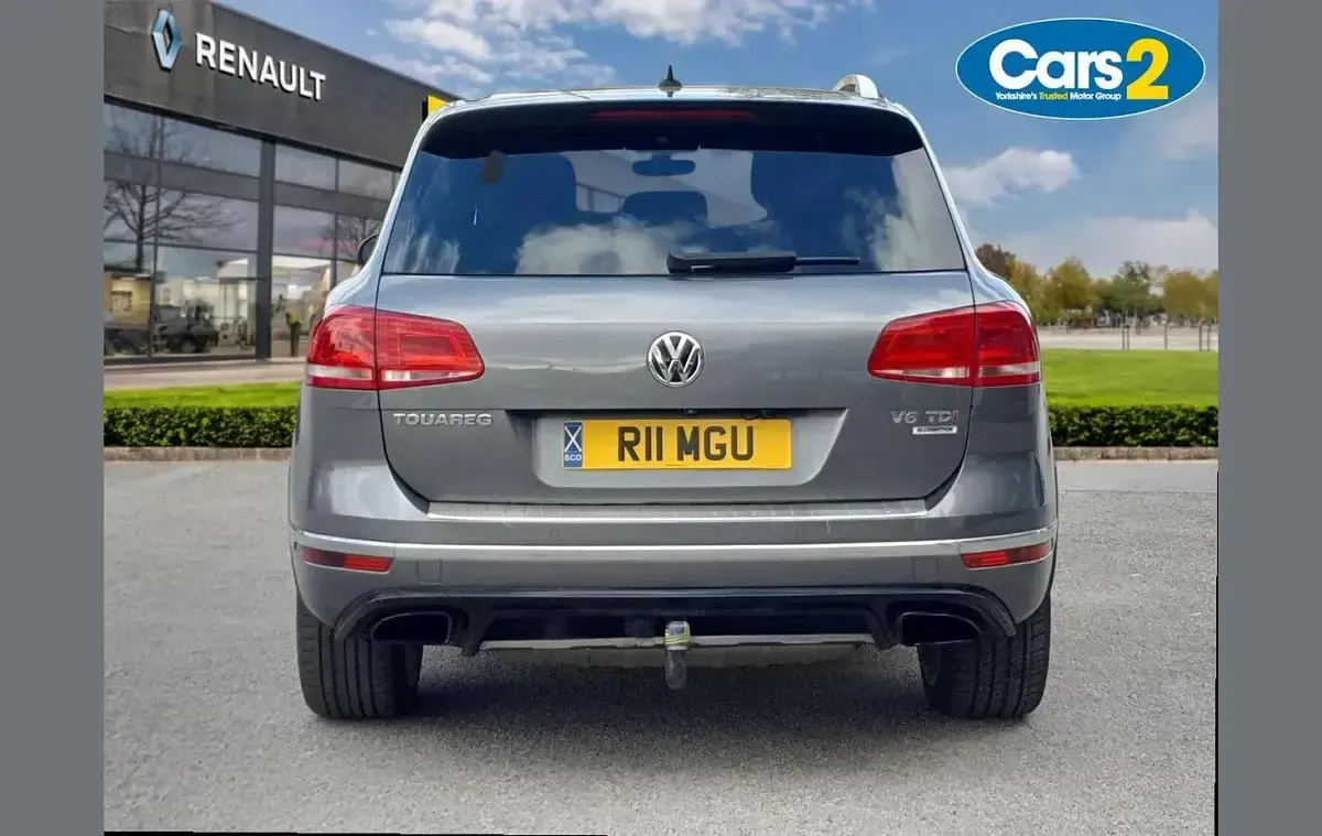 Usado VW Touareg R-line Plus 262 HP (192 kW) 2017 Cinzento SUV