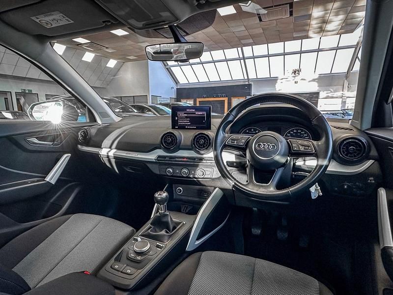 Used Audi Q2 116 HP (85 kW) 2018 Grey SUV