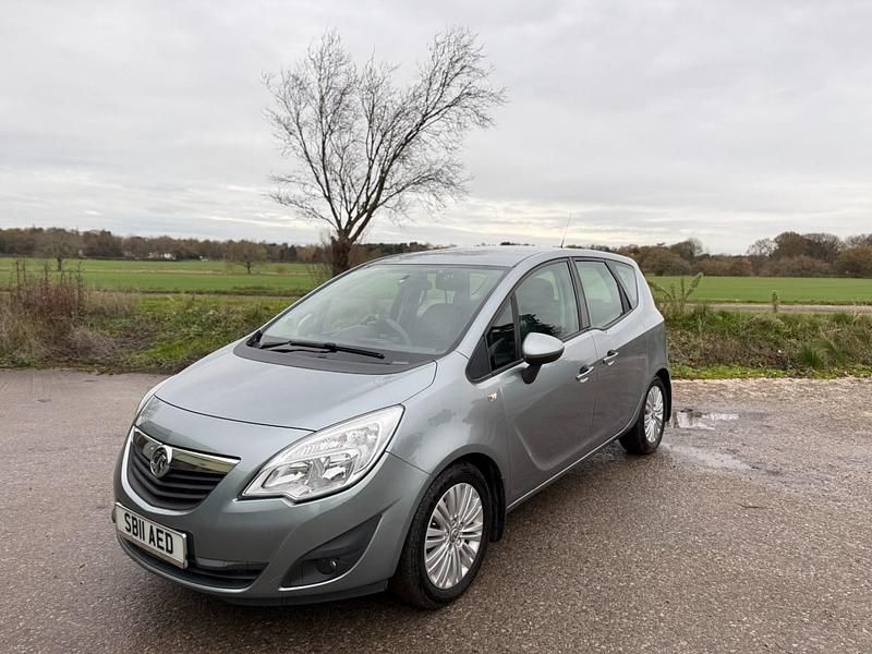 Silver Used 2011 Vauxhall Meriva Excite MPV | £1,650 (Good price) - Image 1/4