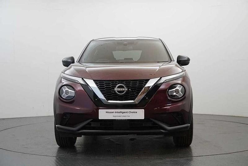 Used Nissan Juke N-Connecta 143 HP (105 kW) 2023 Red SUV
