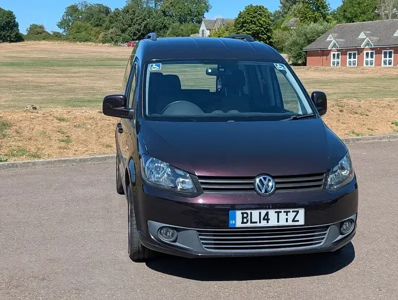 Used VW Caddy Life 2014 Purple MPV