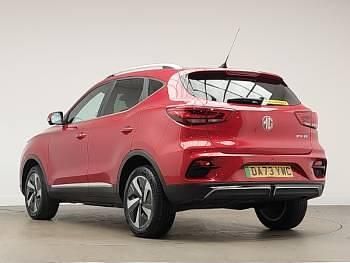 Used MG ZS Trophy Connect 129 kW (176 HP) 2023 Red Hatchback
