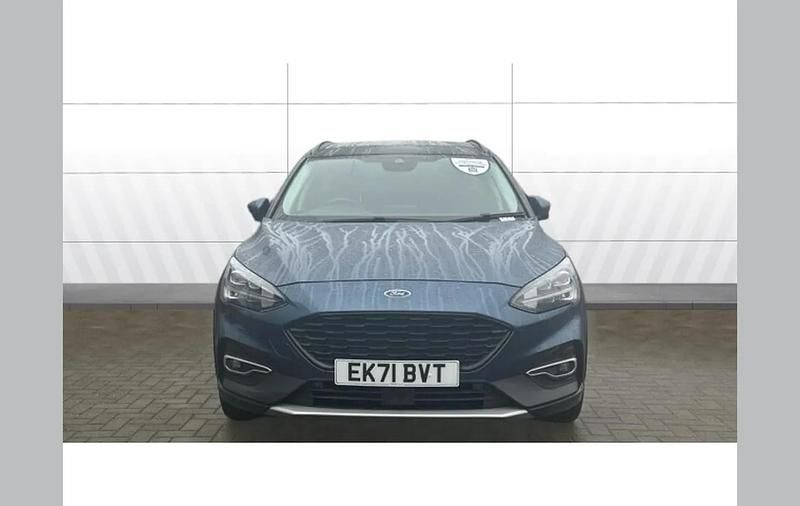 Used Ford Focus Active X 117 HP (86 kW) 2021 Blue Estate