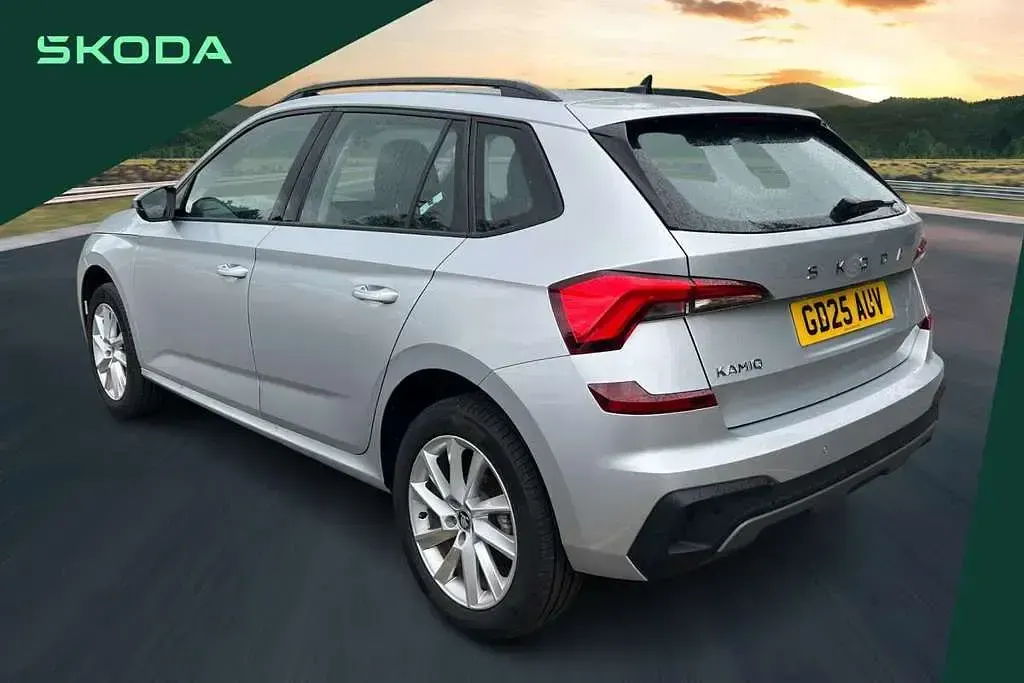 Used Skoda Kamiq SE 94 HP (69 kW) 2025 Silver SUV