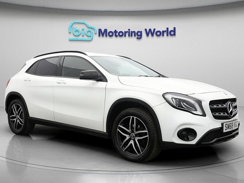 White Used 2018 Mercedes GLA180 Urban SUV | £12,800 (Fair price) - Image 1/4