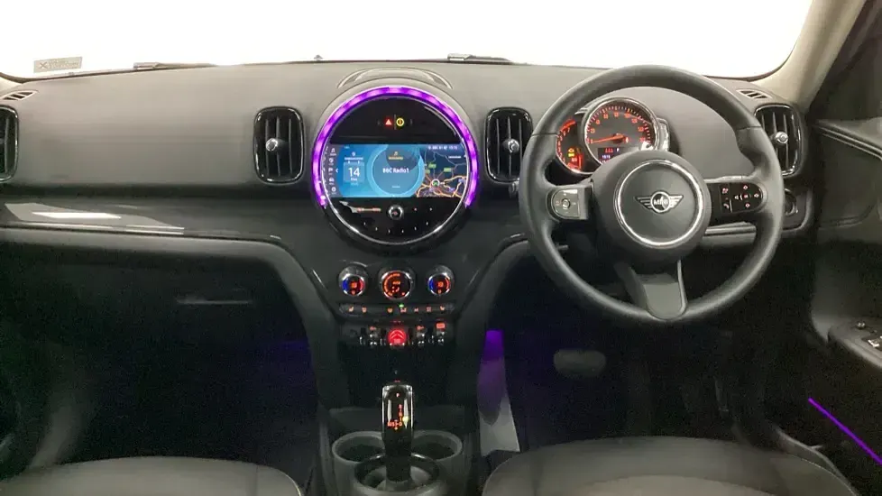 Used Mini Cooper Countryman Classic 134 HP (98 kW) 2022 Green SUV