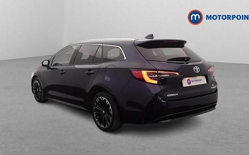 Used Toyota Corolla Sport 122 HP (89 kW) 2022 Blue Estate