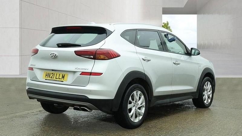 Used Hyundai Tucson SE 136 HP (100 kW) 2021 Silver SUV