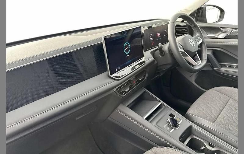 Used VW Tiguan Edition 147 HP (108 kW) 2024 Black SUV