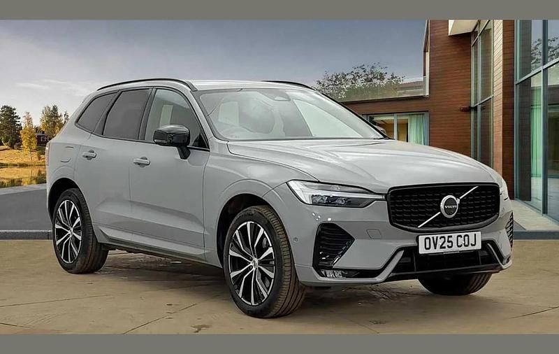 Grey Used 2025 Volvo XC60 Plus SUV | £39,500 (Fair price) - Image 1/4