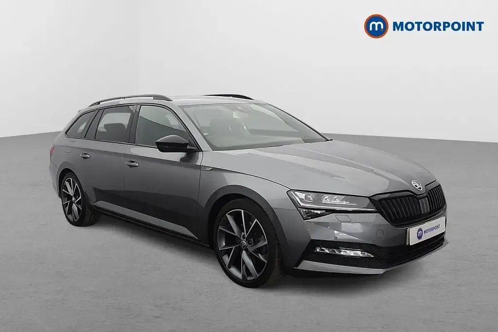 Used Skoda Superb SportlinePlus 200 HP (147 kW) 2023 Estate