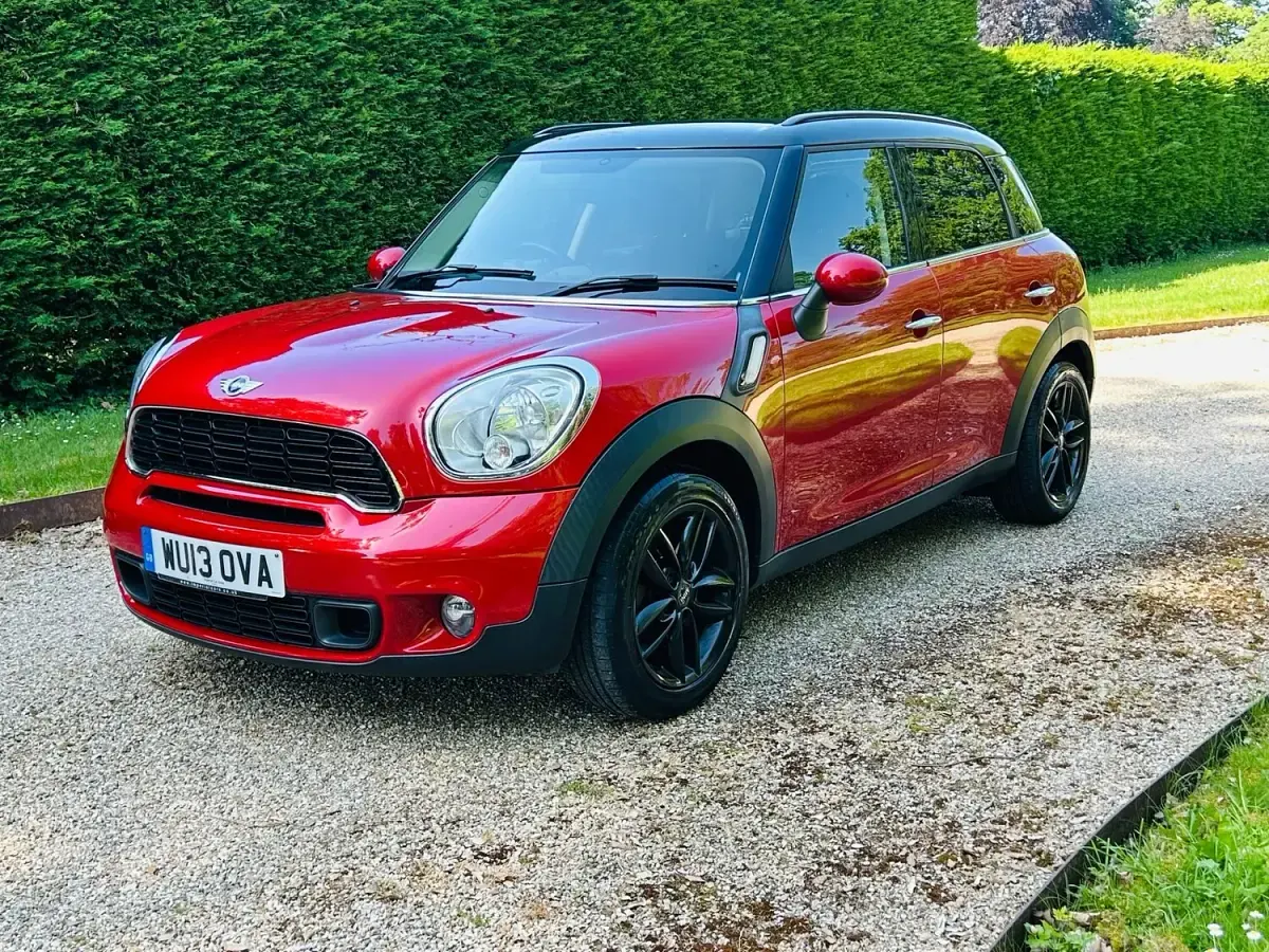 Used Mini Cooper S 2013 Red Hatchback
