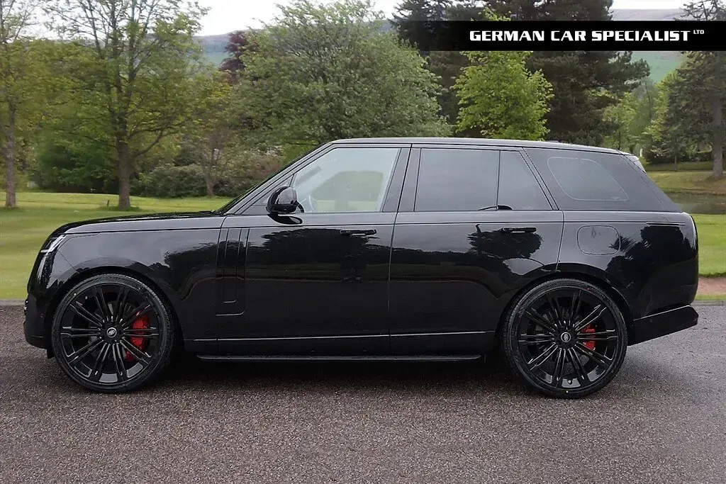 Used Land Rover Range Rover Black Edition 2023 Santoroni black SUV