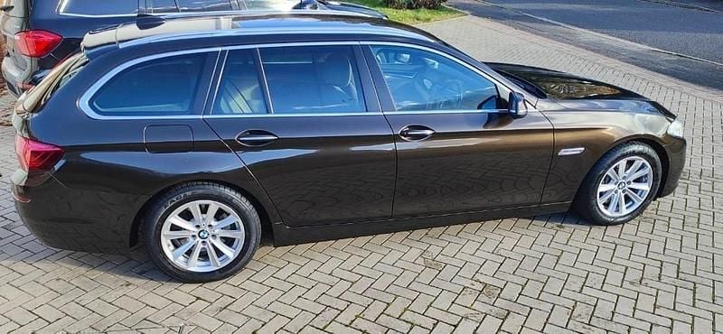 Brown Used 2013 BMW 528 Estate | £7,500 - Image 1/4