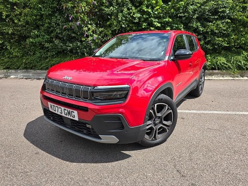 Used Jeep Avenger Altitude 101 HP (74 kW) 2023 Red SUV