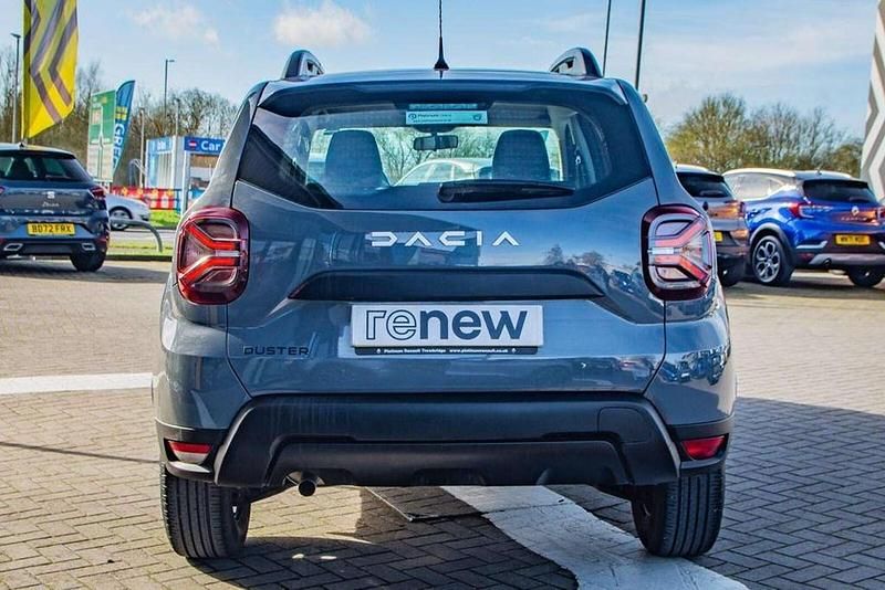 Used Dacia Duster Essentiel 88 HP (64 kW) 2023 Grey SUV