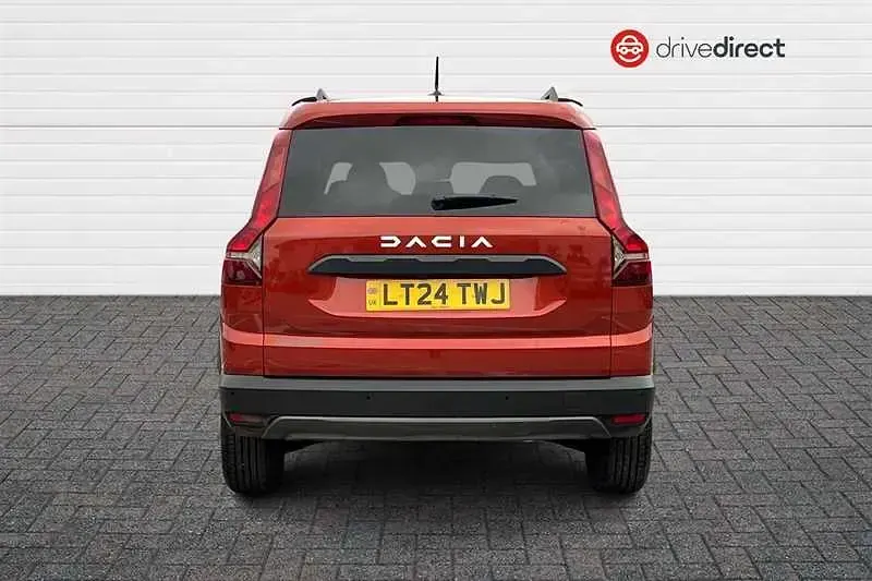Used Dacia Jogger Expression 110 HP (80 kW) 2024 Brown MPV