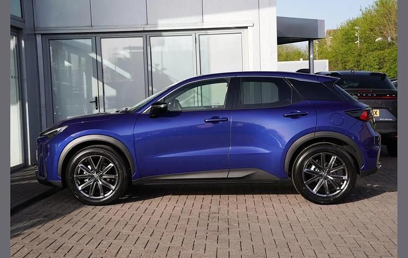 New Lexus LBX 134 HP (98 kW) 2026 Blue SUV