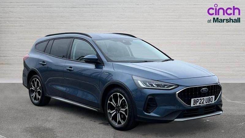 Used Ford Focus Active 155 HP (114 kW) 2022 Blue Estate