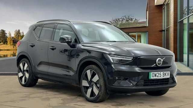 Used 2026 Volvo EX40 Ultra SUV | £41,990 (A bit pricey) - Image 1/4