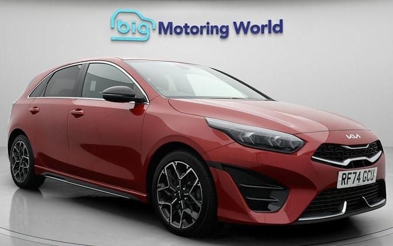 Used 2024 Kia Ceed GT-Line Hatchback | £18,200 (Fair price) - Image 1/4