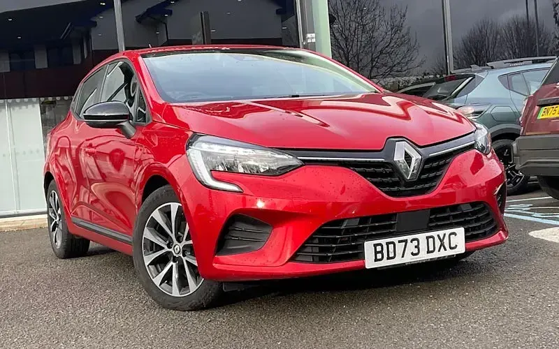 Used Renault Clio Evolution 90 HP (66 kW) 2023 Hatchback
