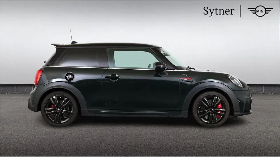 Used Mini John Cooper Works Hatch 228 HP (167 kW) 2023 Green Hatchback