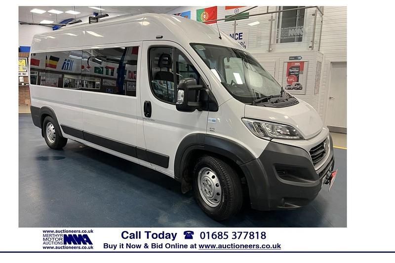White Used 2017 Fiat Ducato Van | £8,730 (Fair price) - Image 1/4