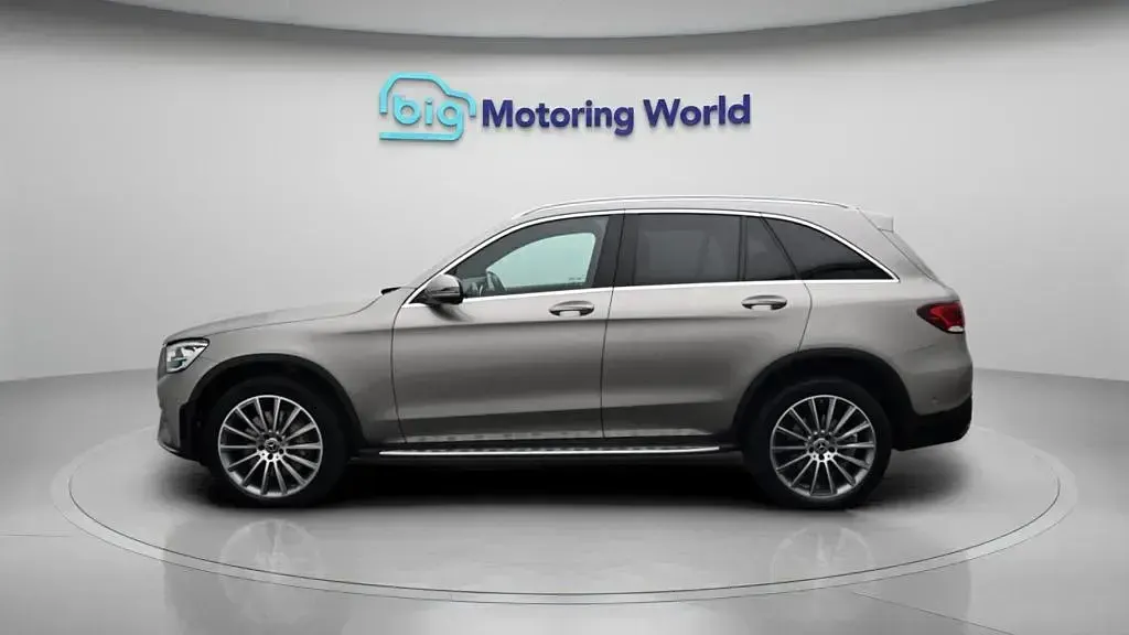 Used Mercedes GLC300de AMG line 2022 Silver SUV