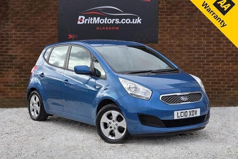 Used Kia Venga 125 HP (91 kW) 2010 Blue Hatchback