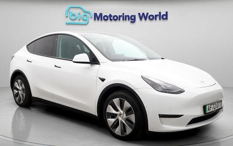 Used 2025 Tesla Model Y Long Range AWD SUV | £24,100 (Super price) - Image 1/4