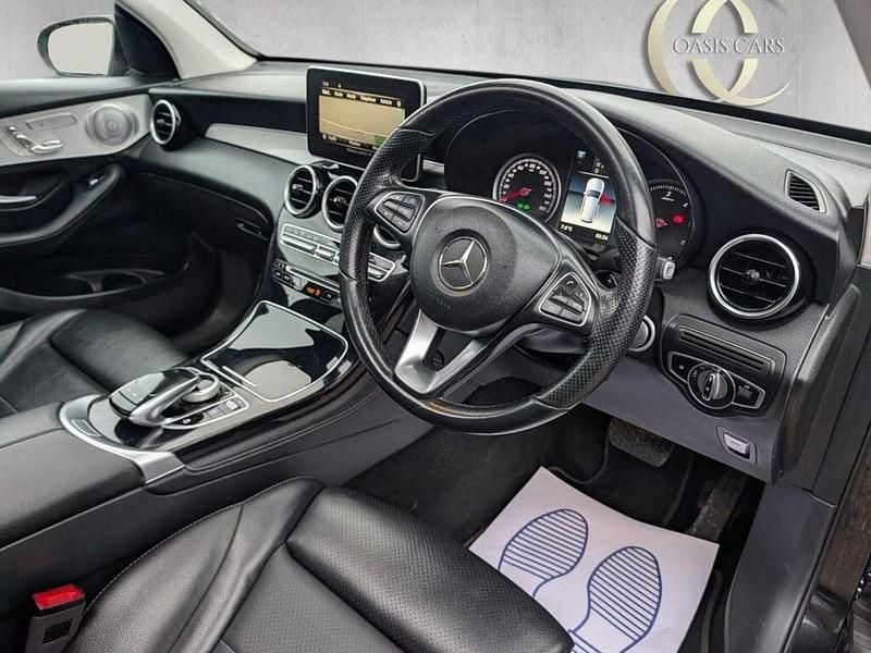 Used Mercedes GLC220 Premium Plus 2019 Black SUV