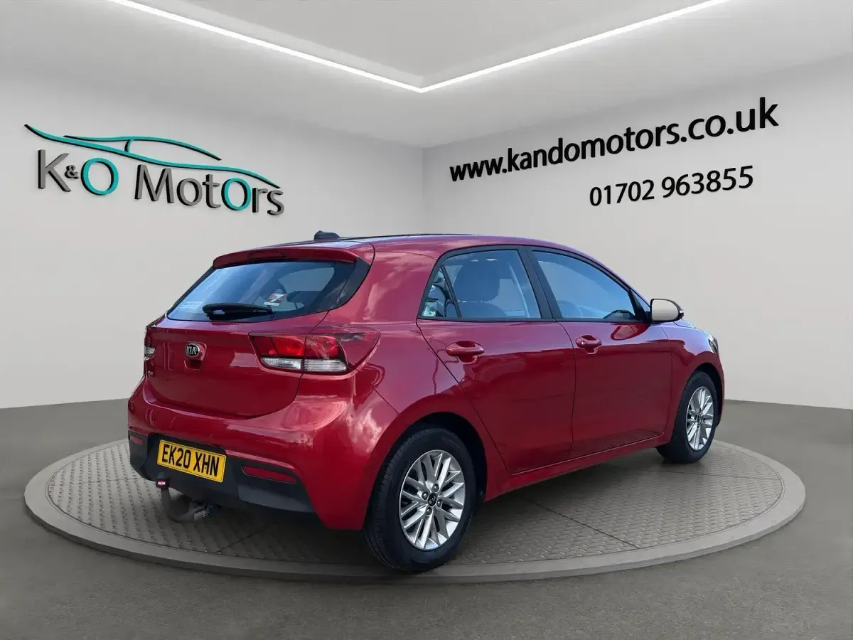 Used Kia Rio 84 HP (61 kW) 2020 Red Hatchback