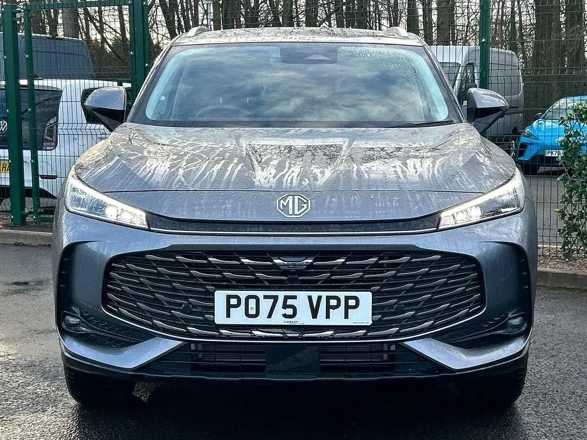 Used MG HS SE 2025 Grey SUV