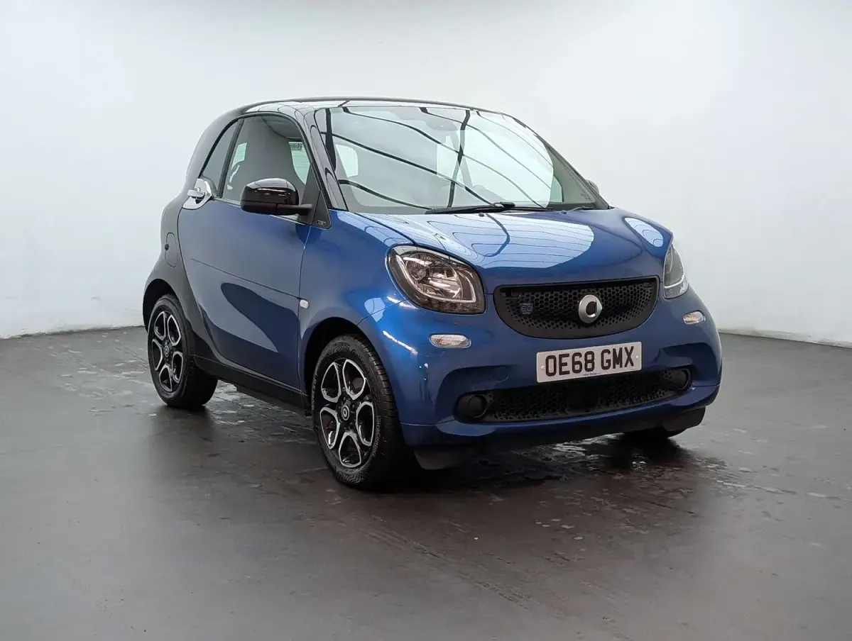 Used Smart ForTwo Electric Drive Premium 60 kW (82 HP) 2018 Black Coupe