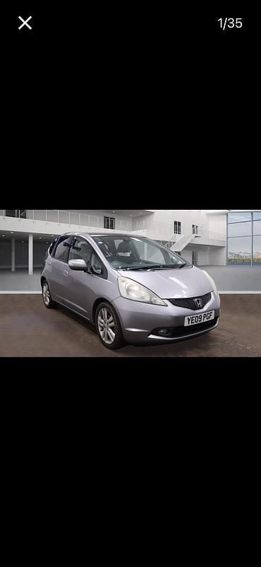 Used Honda Jazz EX 100 HP (73 kW) 2009 Silver Hatchback