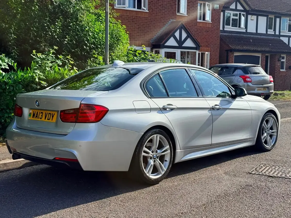 Used BMW 320 M Sport 184 HP (135 kW) 2013 Silver Sedan