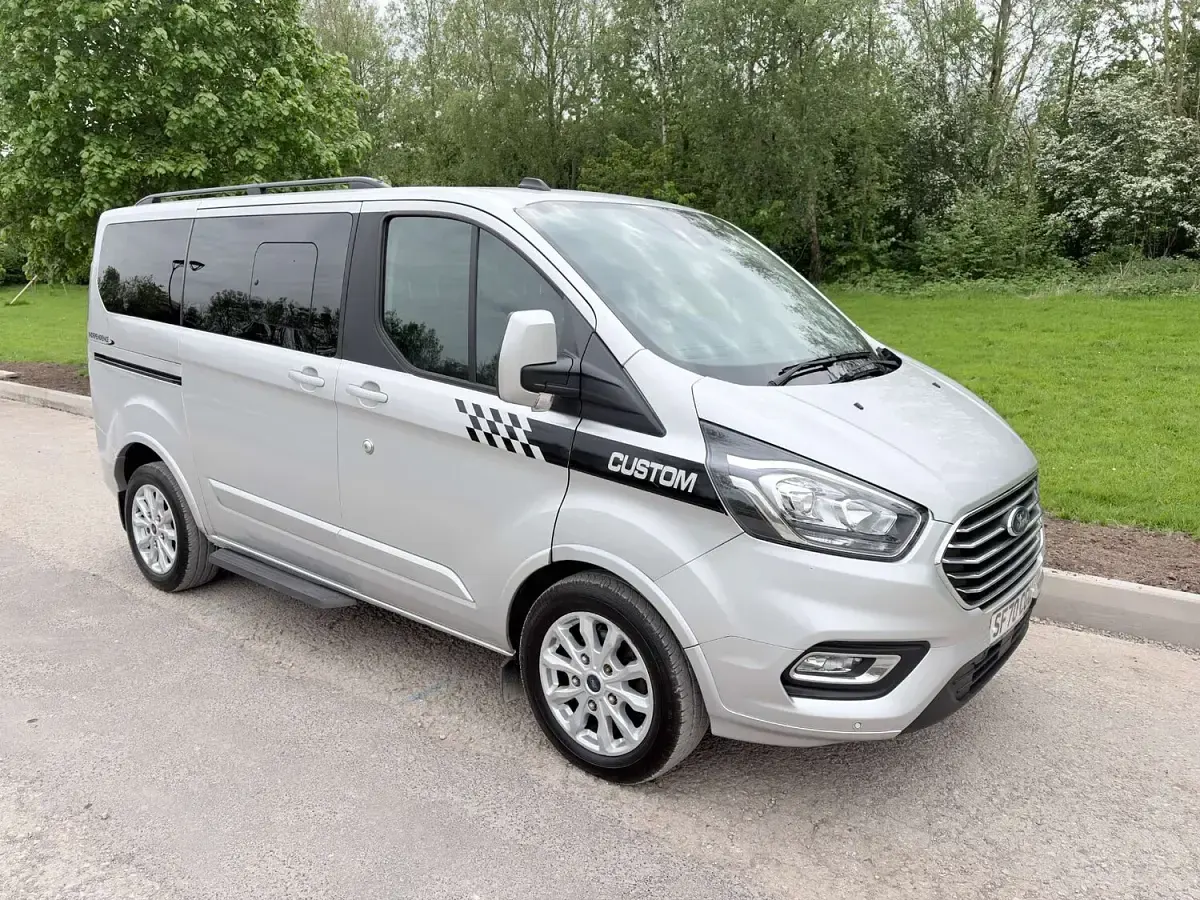 Used Ford Tourneo 2021 Silver MPV