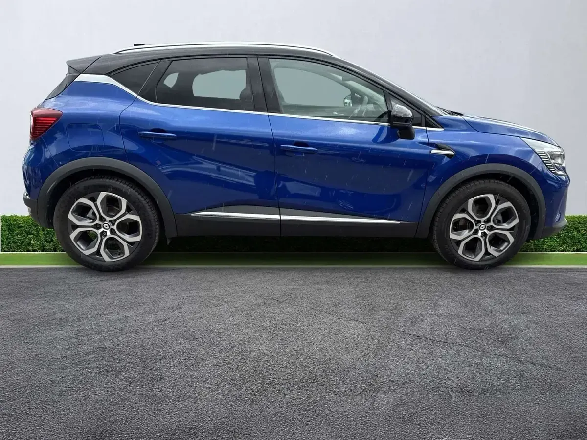 Used Renault Captur Techno 143 HP (105 kW) 2023 Blue SUV