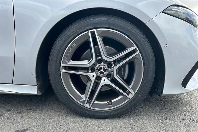 Used Mercedes A180 Executive 136 HP (100 kW) 2023 Iridium silver Hatchback